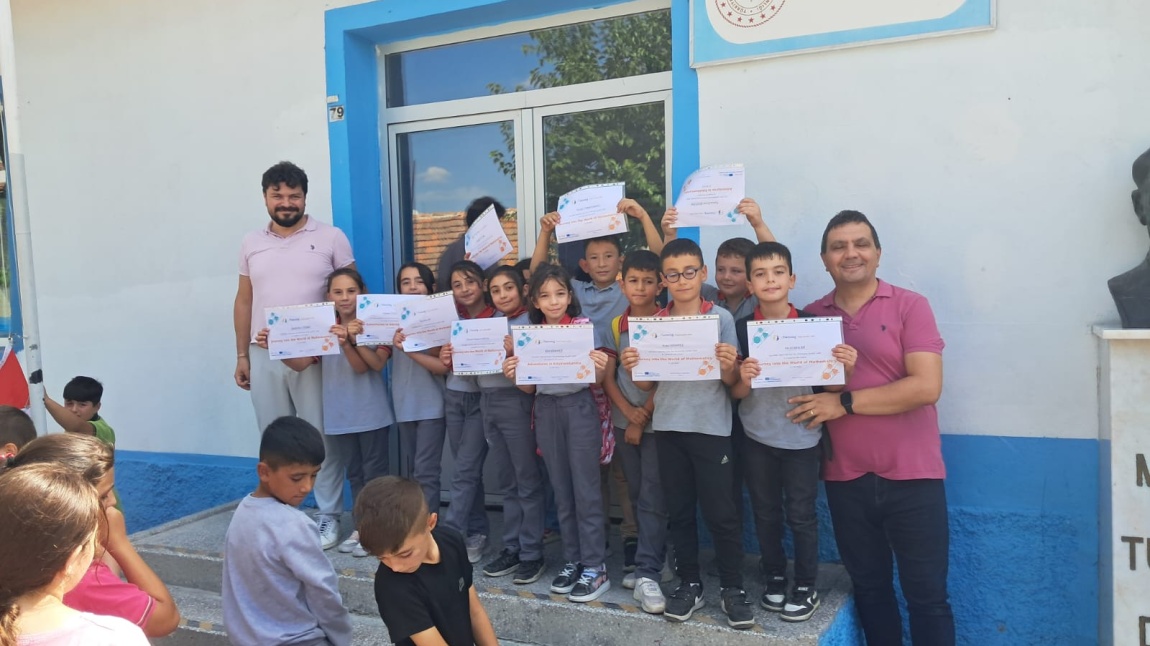 E TWİNNİNG ULUSAL KALİTE ETİKETİMİZİ ALDIK